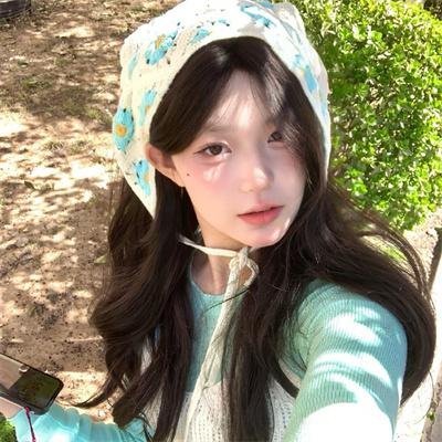 昂首挺胸